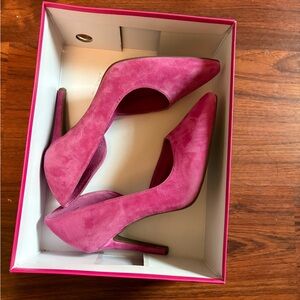 Vince Camuto Fuchsia Suede Heels